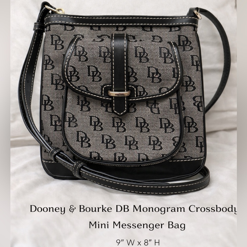 Dooney & Bourke DB Monogram Crossbody Bag Beige Black Mini Messenger Purse